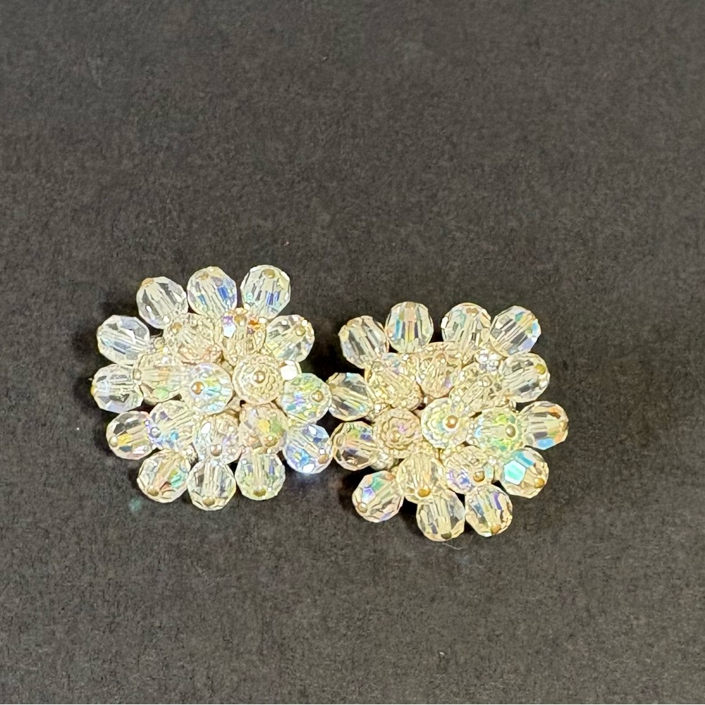 Vintage Crystal Cluster Clip On Earrings Aurora Borealis Sparkly Glamorous